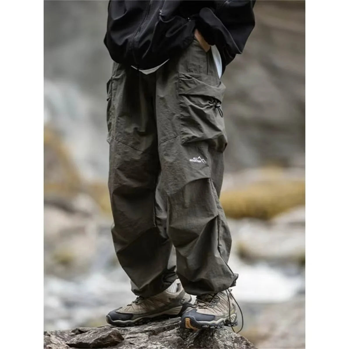 Vintage Baggy Hiking Cargo Pants Men Waterproof Casual Sport Jogging Sping Summer Parachute Pants Outdoor Wide Leg Trousers