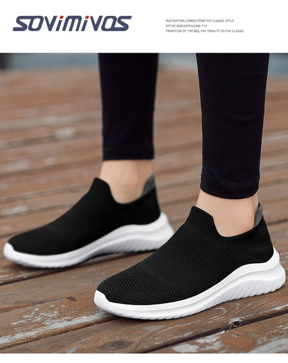 Outdoor Super Light Men Sneakers Fashion Breathable Running Sport Shoes Quality Slip-on Unisex Athletic Footwear 2022 Hot Sale