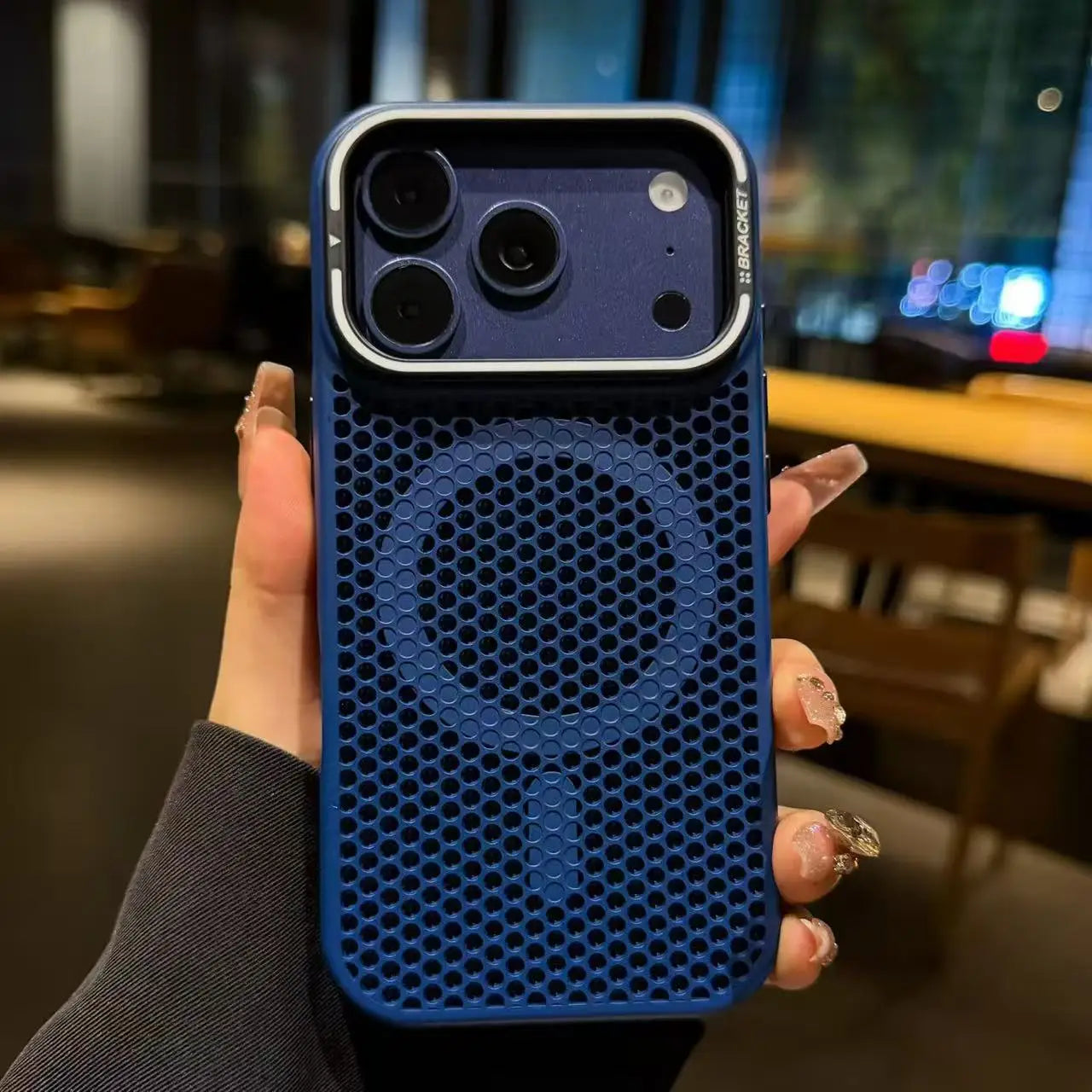 ZOOMNSTORE
