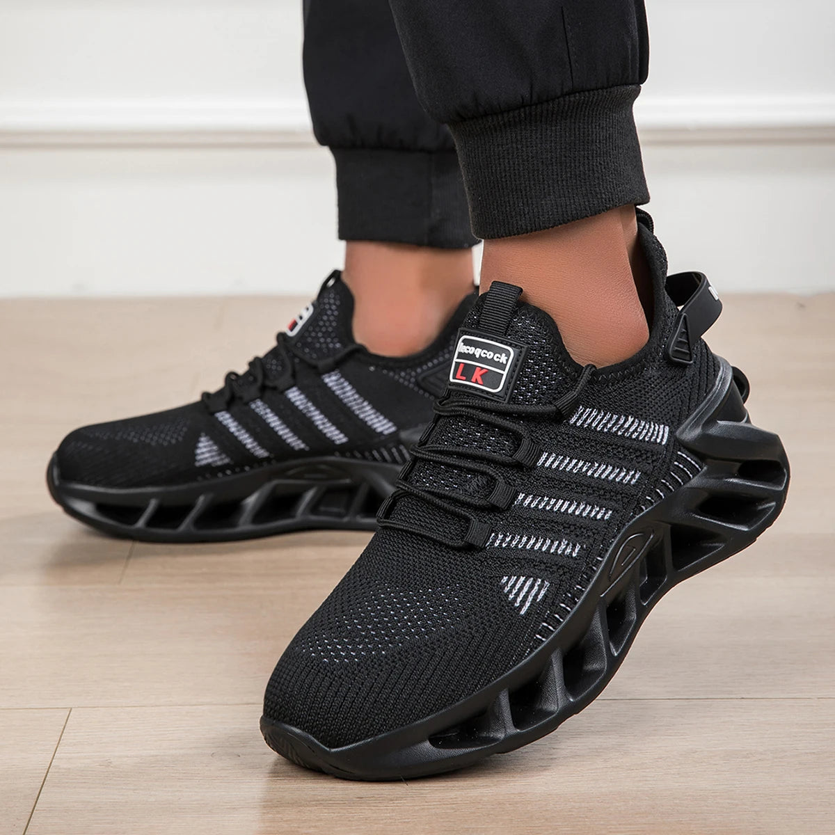 ZOOMNSTORE