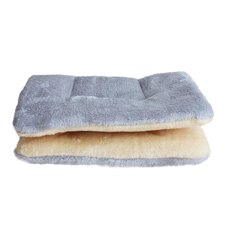 Flannel Pet Pad Dog Bed Thickened Sleeping Pad Dog Blanket Suitable for Chihuahua Labrador Puppy Kitten Small Large Dog Pet Rug