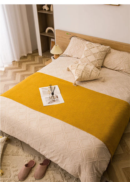 Chunky Knit Blanket - Nordic Knitted Throw with Tassels for Bed or Sofa - ZOOMNSTORE