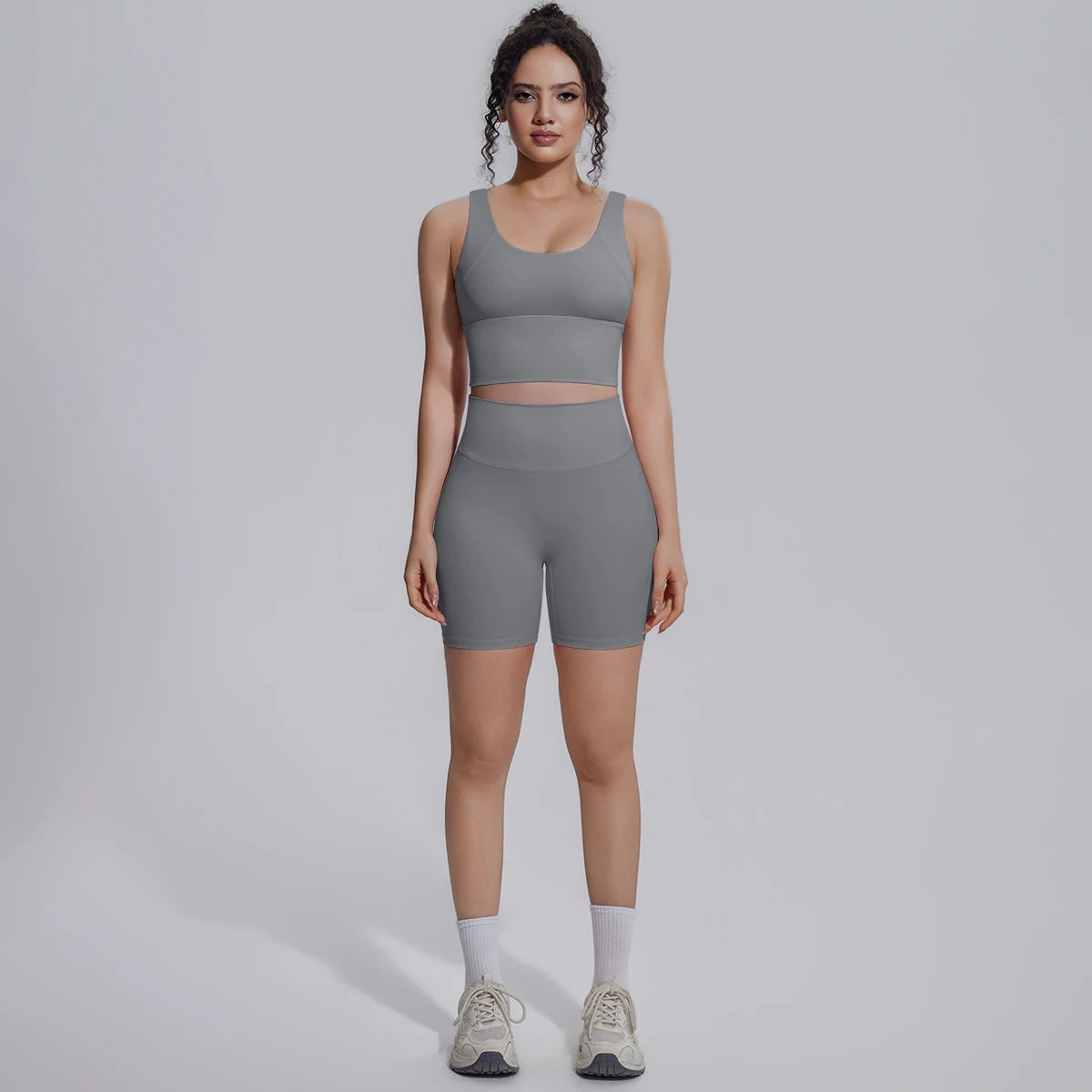 Solid Color Summer Yoga Set Woman's Sexy Backless Yoga Underwear with Chest Pad Quick-Dry Hip Push Up Fitness Shorts Sportswear
