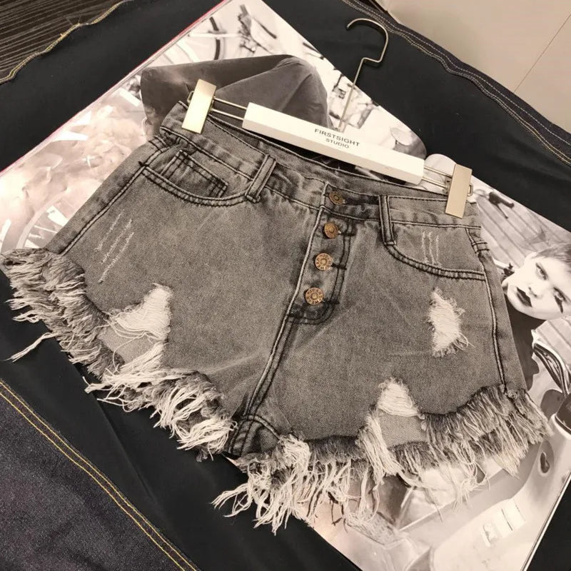 Women's Raw-Edge Denim Shorts – High-Waist Wide-Leg Jean Shorts (Plus Size)