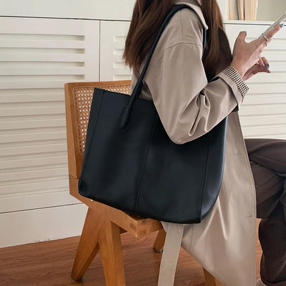 Vintage Women's Tote Bag - Large Capacity PU Leather Shoulder Purse for Everyday Use