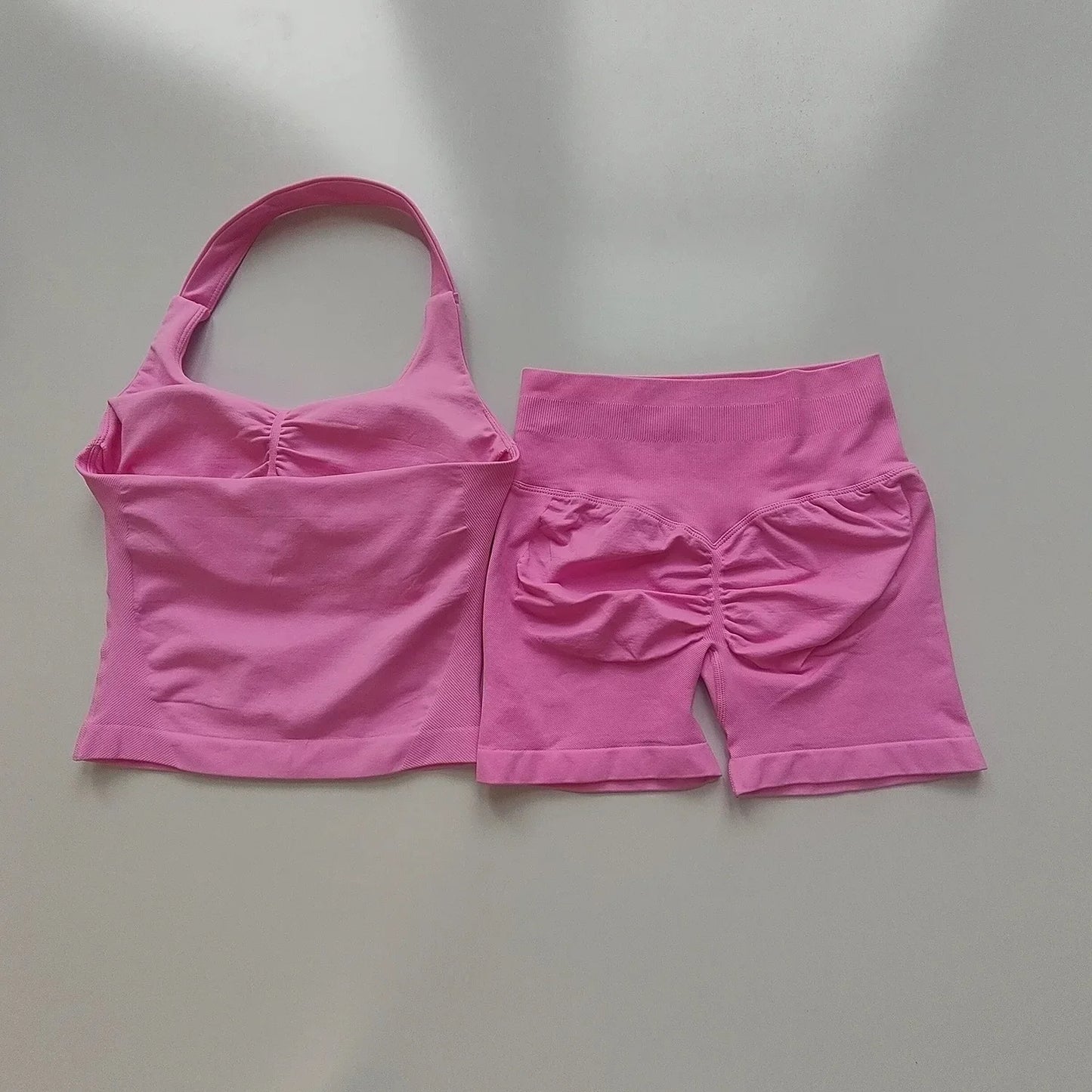 2PCs Peach High Waist Belly Hip Lifting Sports Bras Shorts Suit Gathering Shock-proof Neck Halter Yoga Suit Running Fitness Set