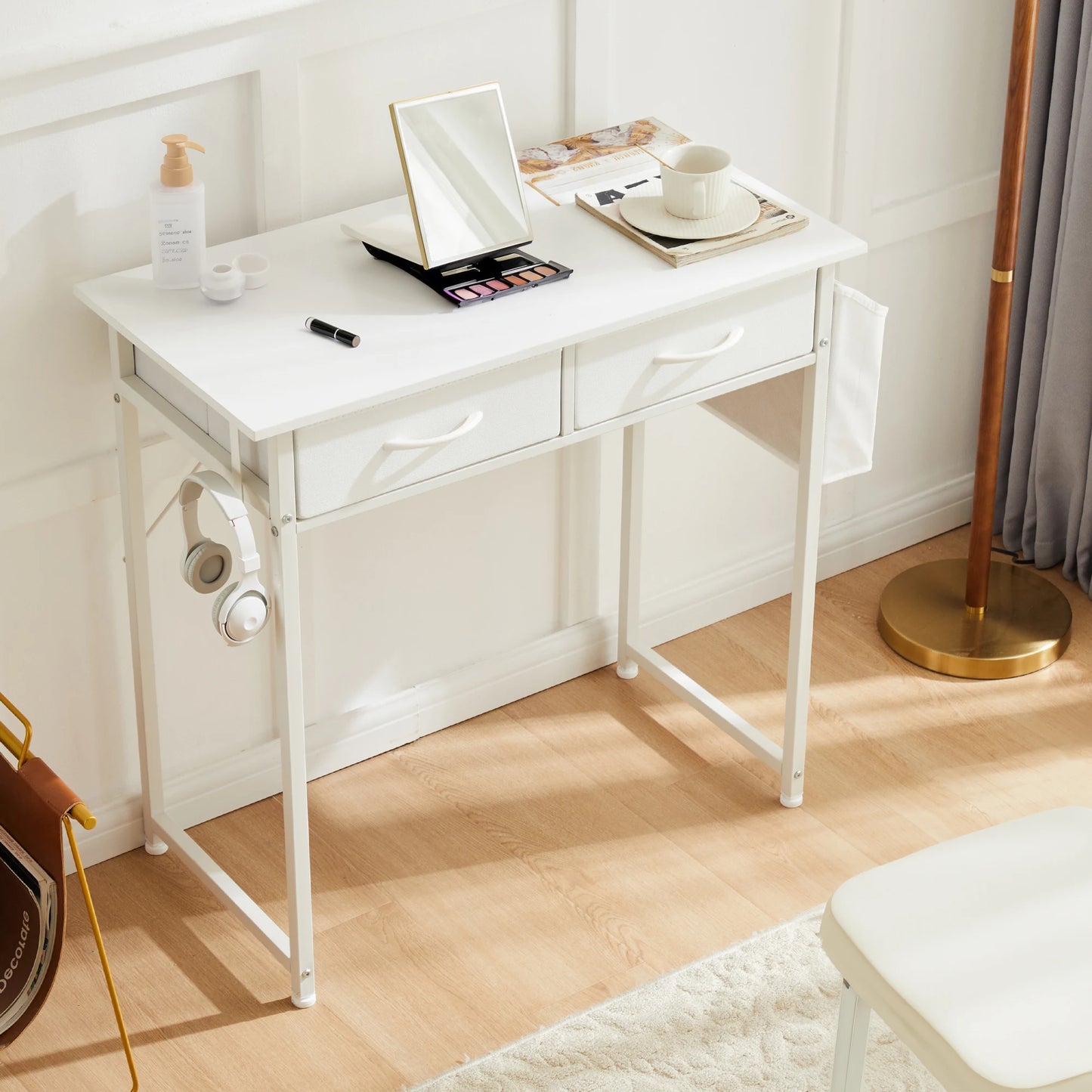 Modern Office Desk – Computer Desk with Storage Drawers, Metal Frame & Adjustable Feet