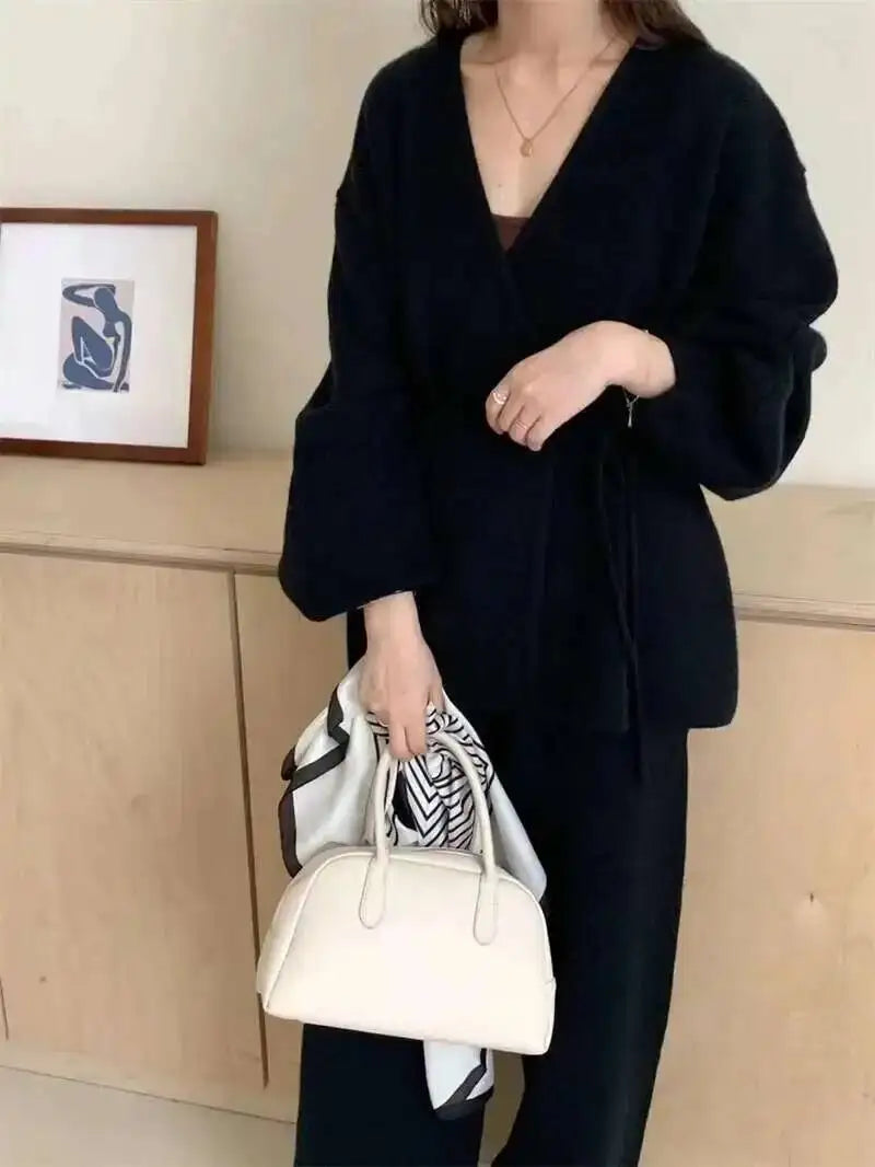 [EWQ] Fashion V-neck Long Sleeve Lace Up Sweater And High Waist Trousers Casual Women Knit Set Clothing 2025 Autumn New 16O1719