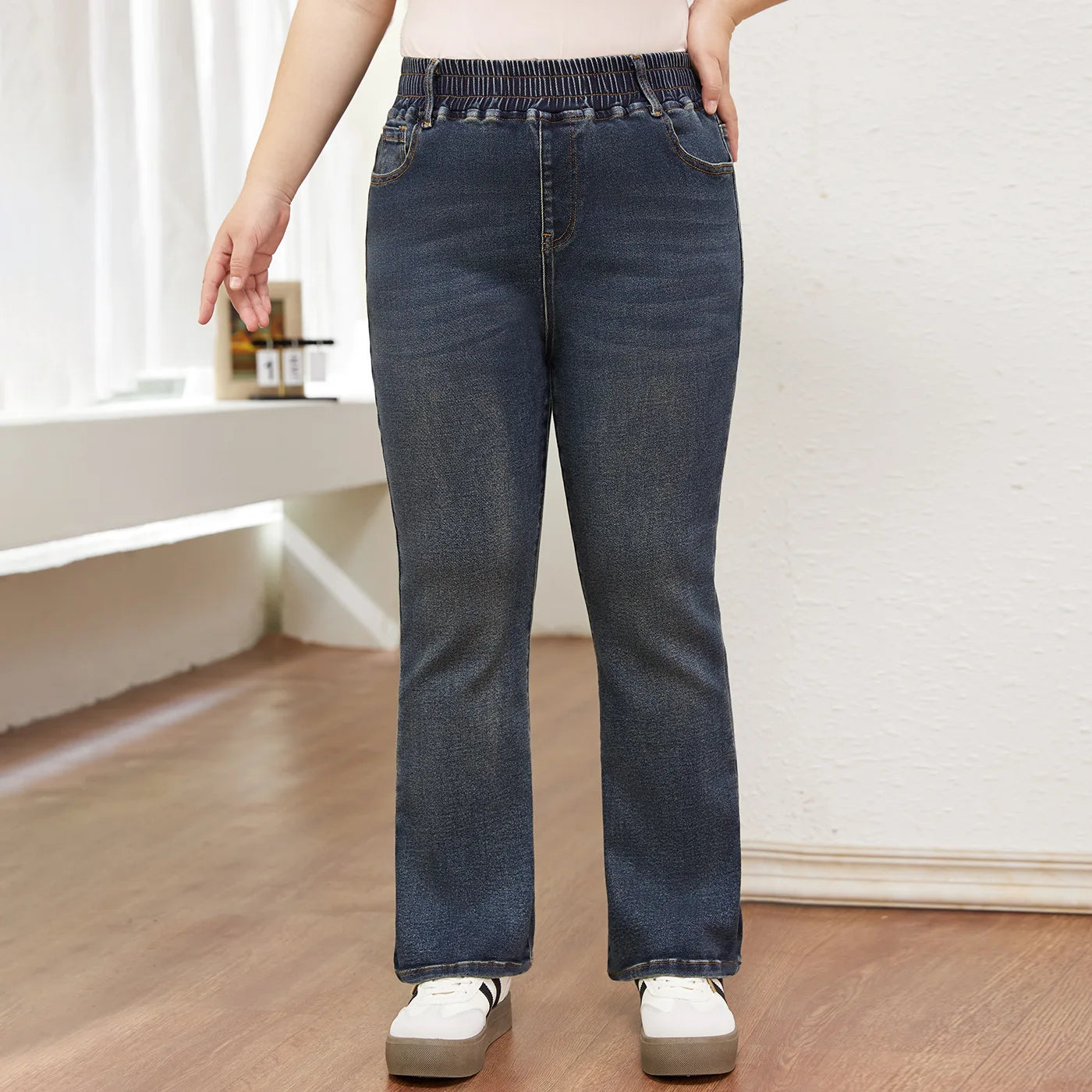 7XL Flared Jeans Bootcut Women 6XL High Elastic Waist Pants Stretched Elegant Plus Size Spring Autumn Female Lady Denim Trousers