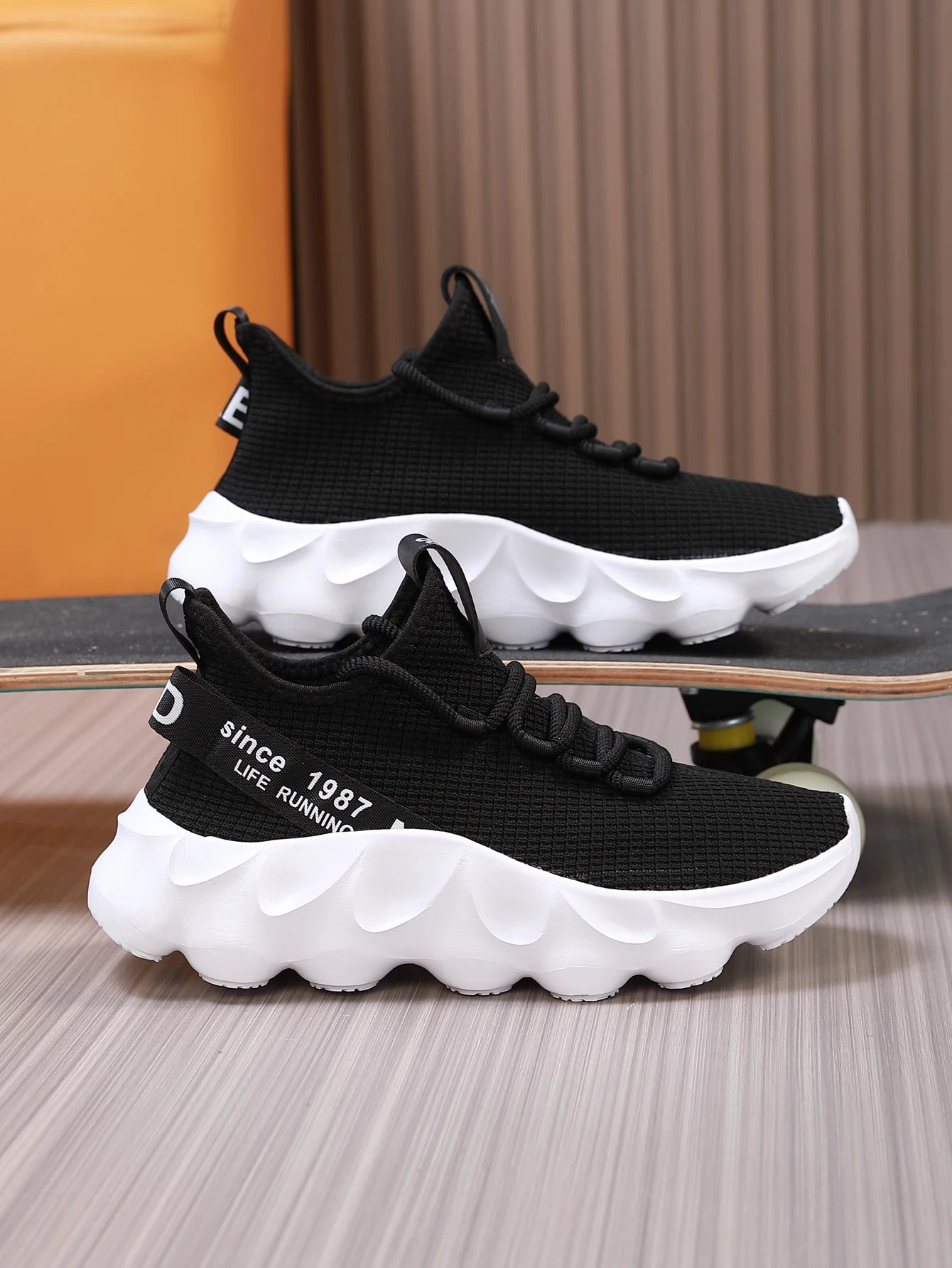 ZOOMNSTORE