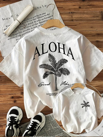 Children's palm tree pattern printed short-sleeved round-neck casual short-sleeved T-shirt, suitable for daily wear in summer