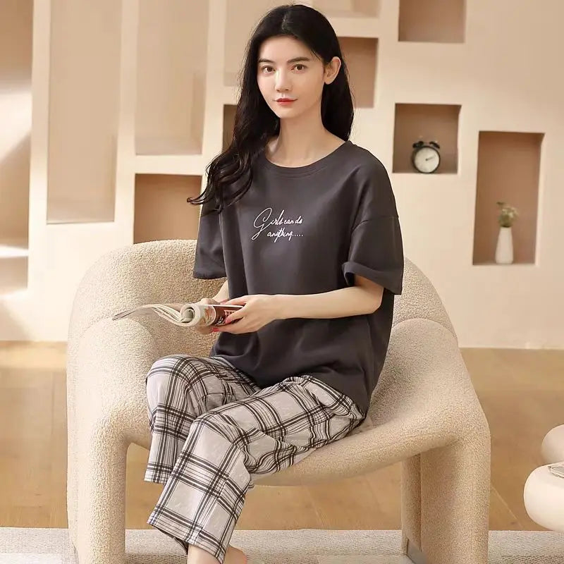 Women's Summer Pyjamas: Short-Sleeved Top and Cropped Trousers, Plus Size, Boho-Chic Checked Set, Loungewear, Women's Underwear