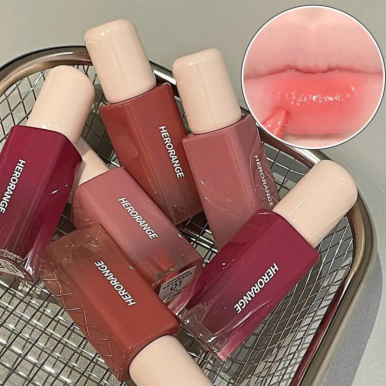Herorange Glossy Lip Oil Moisturizing Long Lasting Fade Resistant Lip Line Repair Universal for All Skin Tones Daily & Gift Use