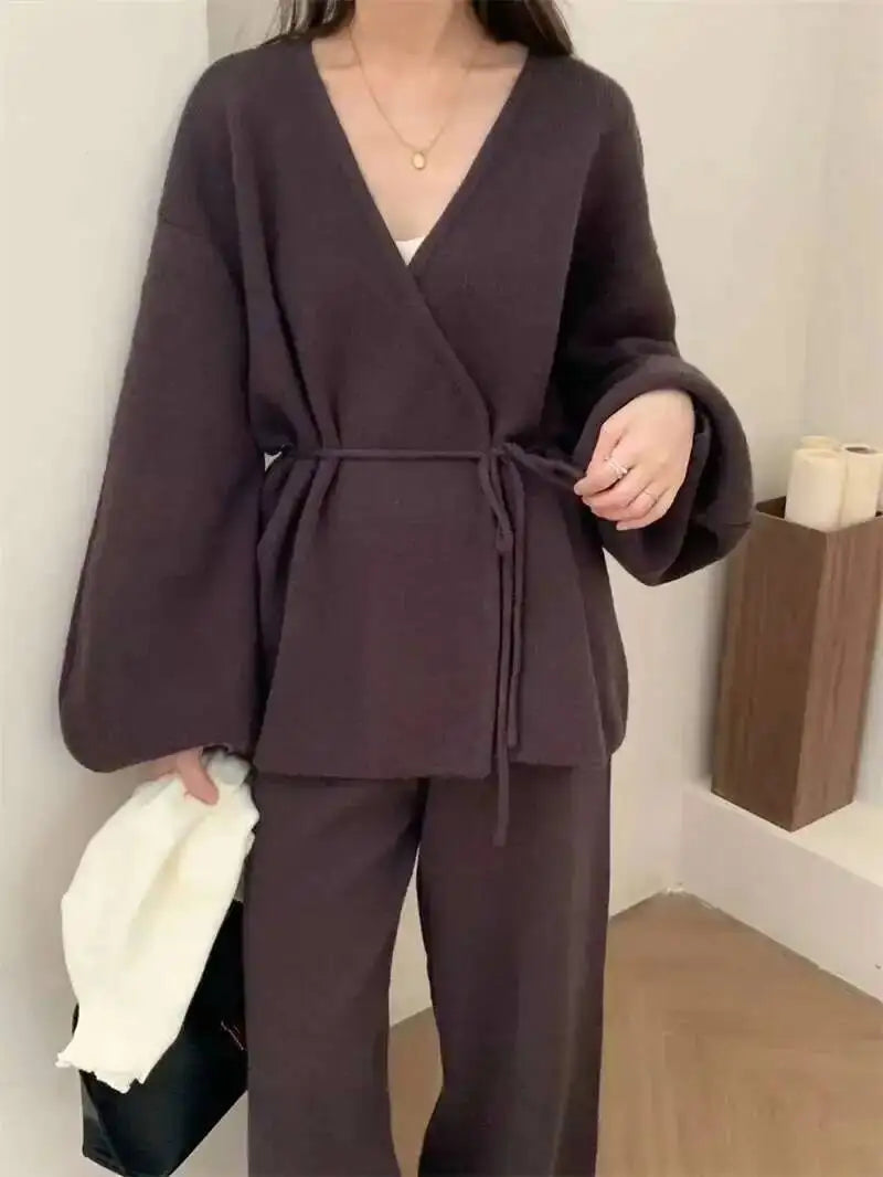 [EWQ] Fashion V-neck Long Sleeve Lace Up Sweater And High Waist Trousers Casual Women Knit Set Clothing 2025 Autumn New 16O1719