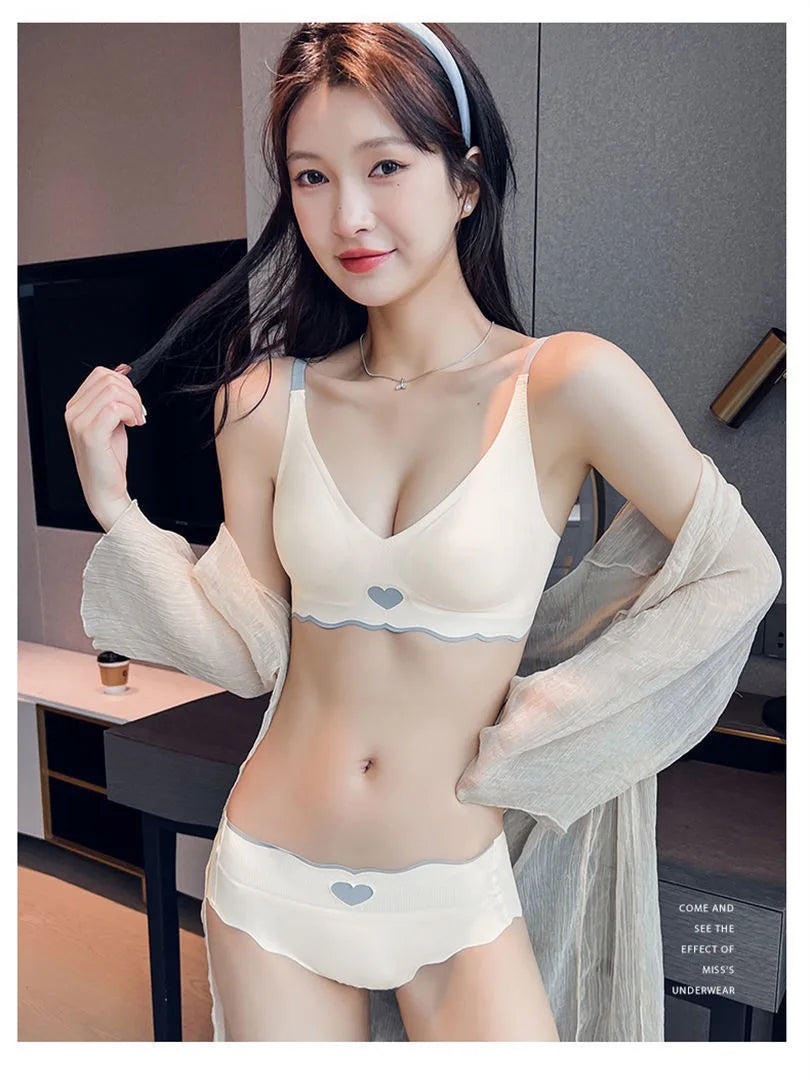 2pcs Womens Seamless Sweet Anti Sagging Bra Girl Thin Brassier Lady Comfort Soft Breathable Bra Student Simple Fashion Underwear