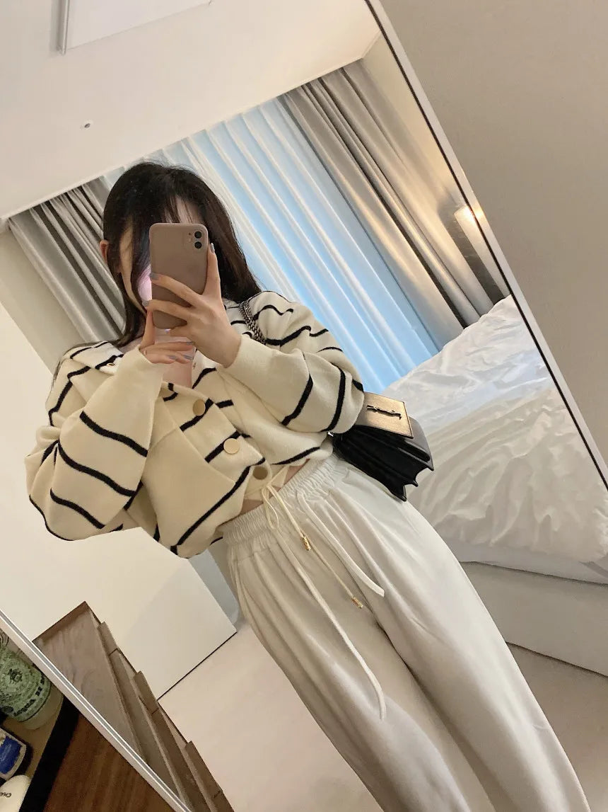Loose Women's Knitted Cardigan Coat with Big Pockets Striped Splicing Drawstring Hem Single Buttoned Open Front Sweater