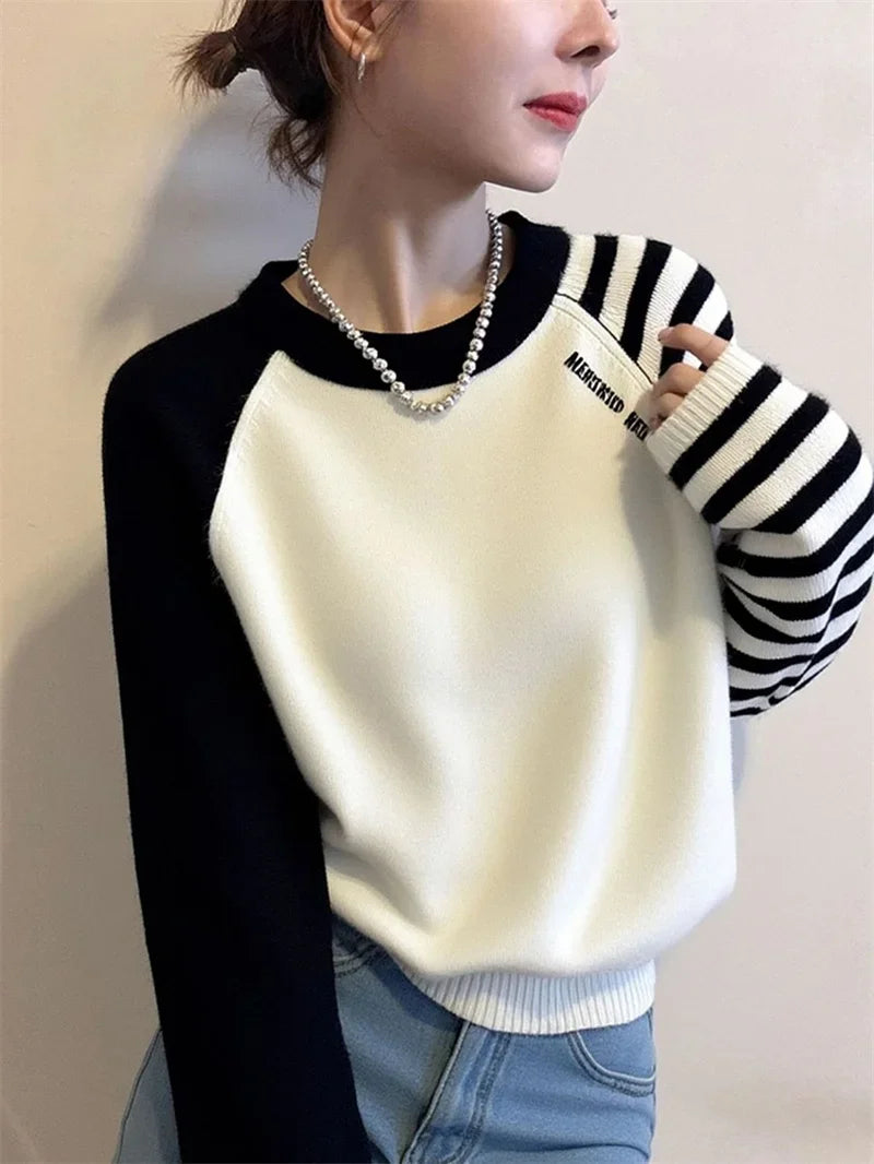 Korean Lady Round NNeck Casual Sweater Spring Autumn Women Fashion Long Sleeved Pullover Knit Female Contrasting Striped Knitted