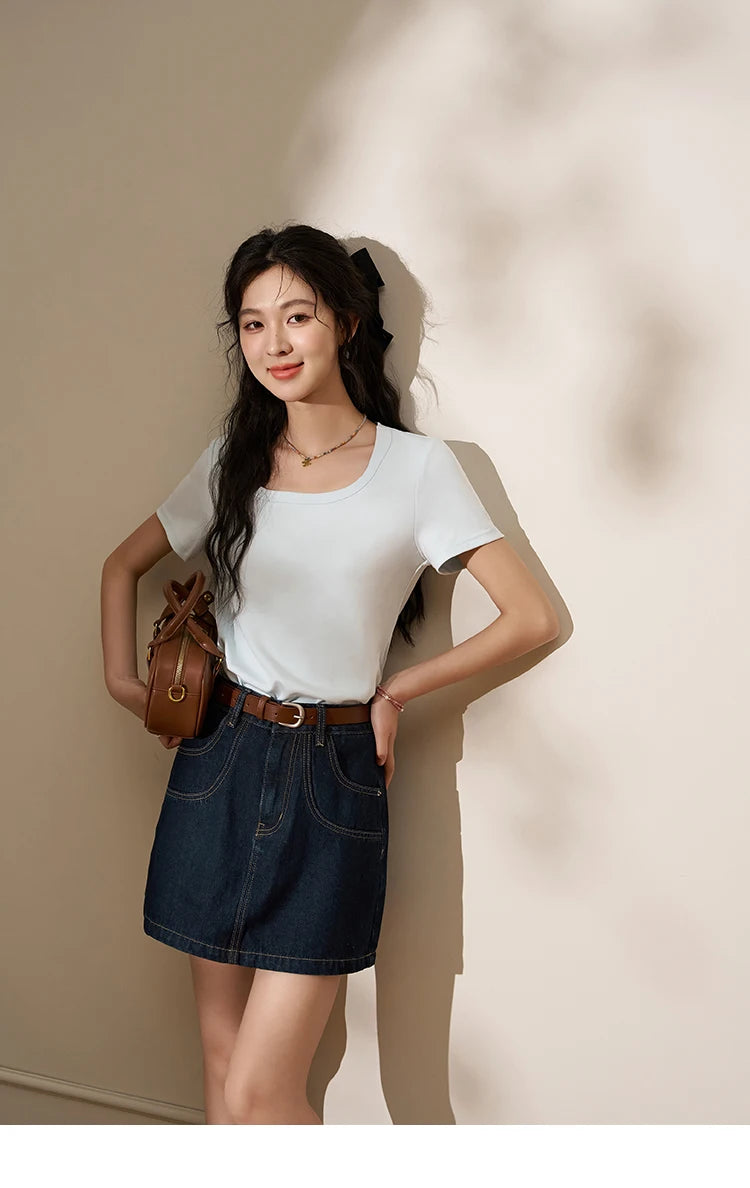 Women's Square-Neck T-Shirt – Elegant Cotton Short-Sleeve Top