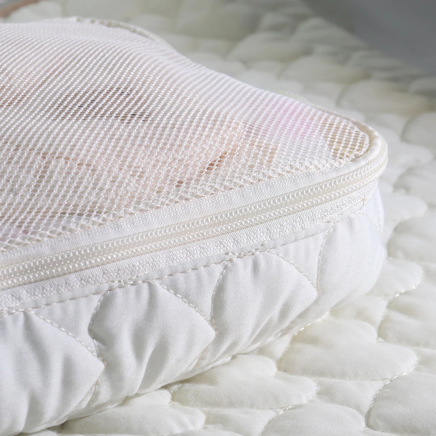 Travel diaper bag bag, waterproof portable diaper bag for baby clothes, mother toiletries bag, suitable for travel mommy bag