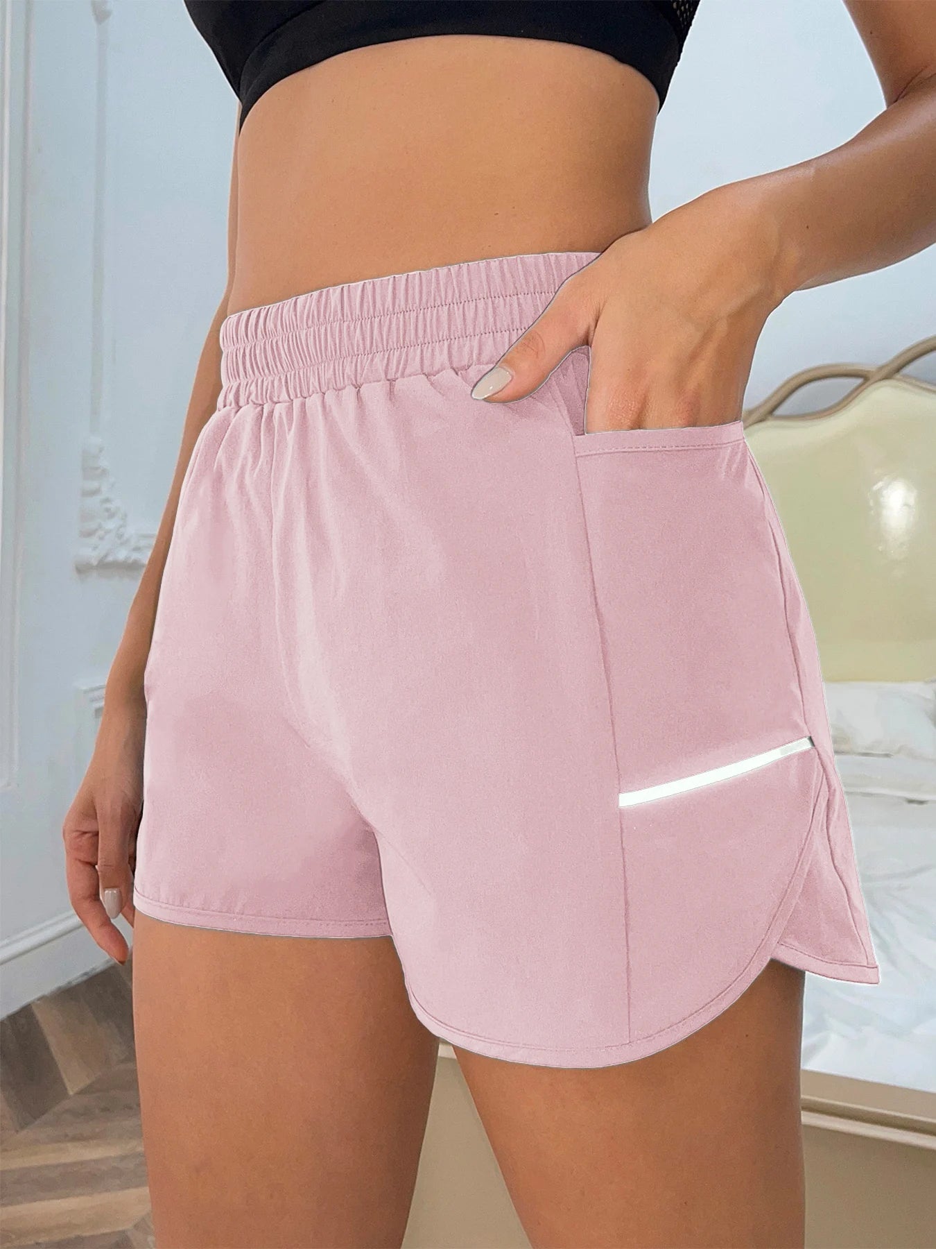Women's Sports Shorts – Elastic Waist with Phone Pocket & Reflective Strips