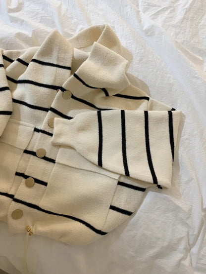 Loose Women's Knitted Cardigan Coat with Big Pockets Striped Splicing Drawstring Hem Single Buttoned Open Front Sweater