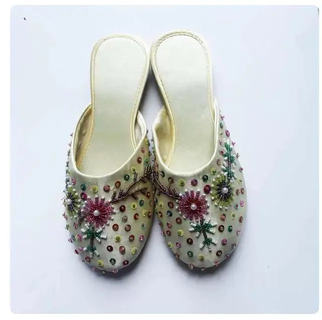 36-40 Women Slippers Sequin Embroider Shoes Summer Silk Fabric Flats Flower Closed Toe Soft Sole Non-slip Chinese Style Footwear