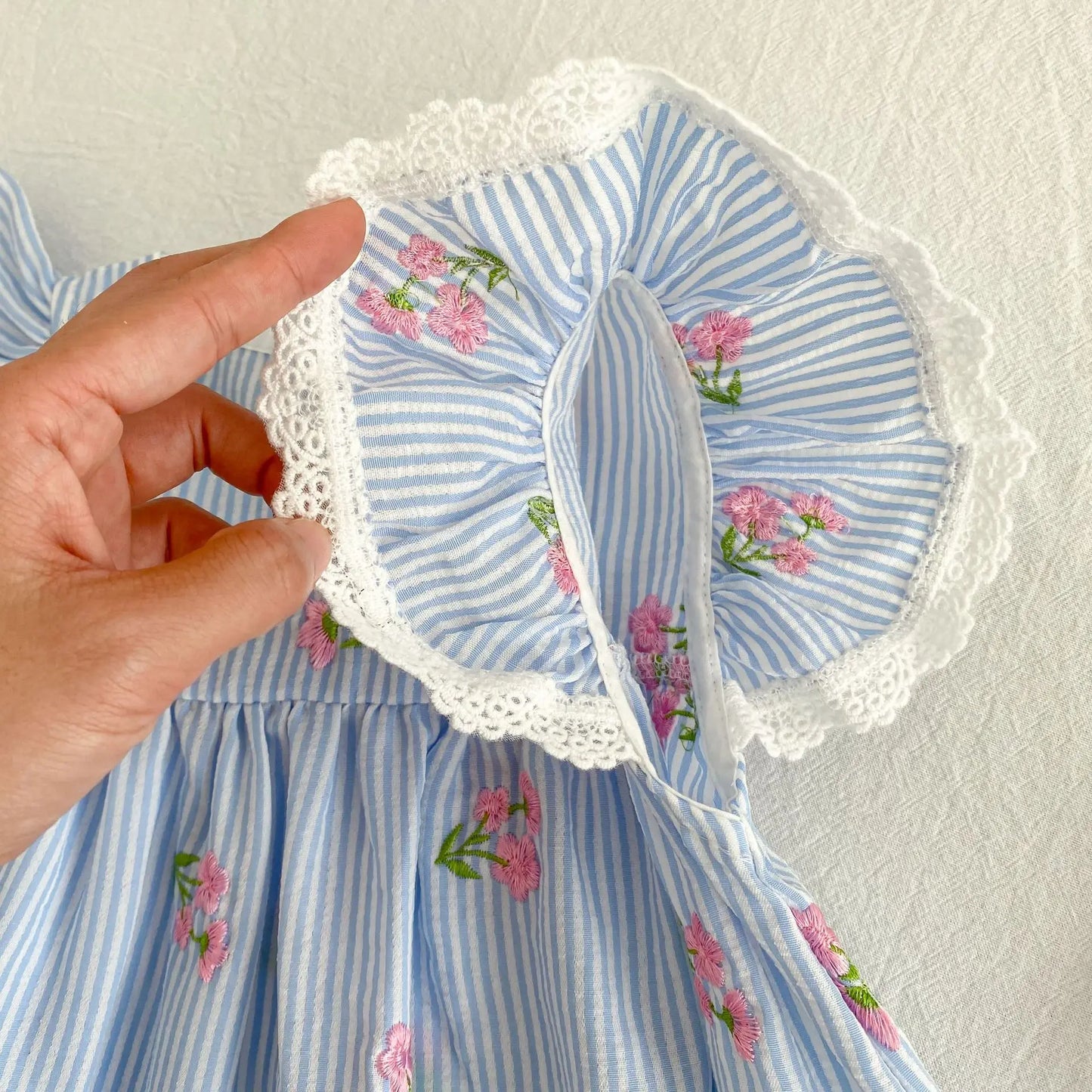 2026 New Summer 2-6Yrs Princess Round Neck Dress Striped Baby Girl Dress Flying Sleeve Cotton Embroidery Blue Sweet Dress