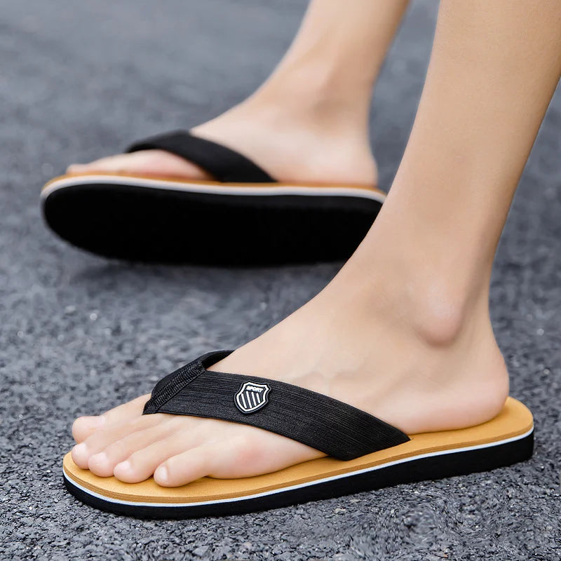 2025 Summer New Men's Flip Flops Indoor Outdoor Beach Sandals Thick Soft Sole Bathroom Slides Shoes Man Non-slip Home Slippers