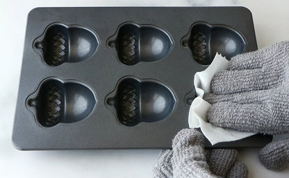 Carbon Steel Cake Pan | 8 Cavity Toast Bread Mold with Rolled Rim Edges & Eco Friendly Bakeware