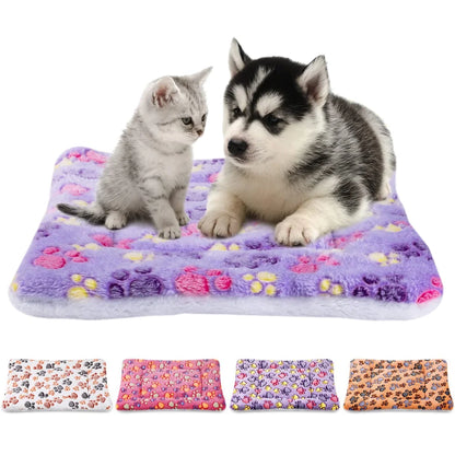 Thicken Flannel Mat Pet Cat Beds Mats Dog Bed Sleeping Mat Soft Warm Blanket Puppy Kitten Beds Pet Rug Mat for Small Medium Dogd