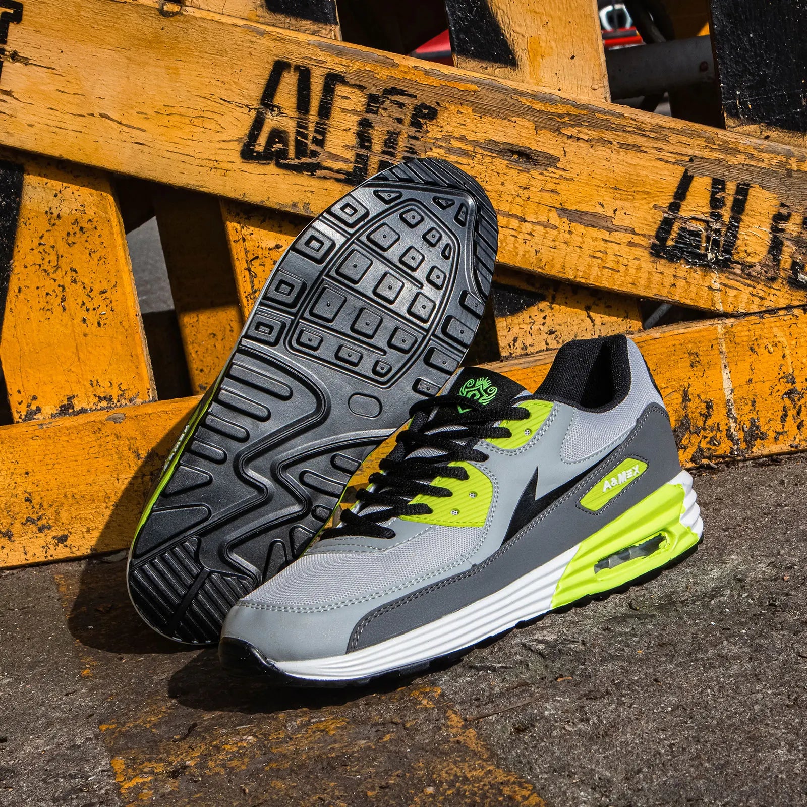 ZOOMNSTORE
