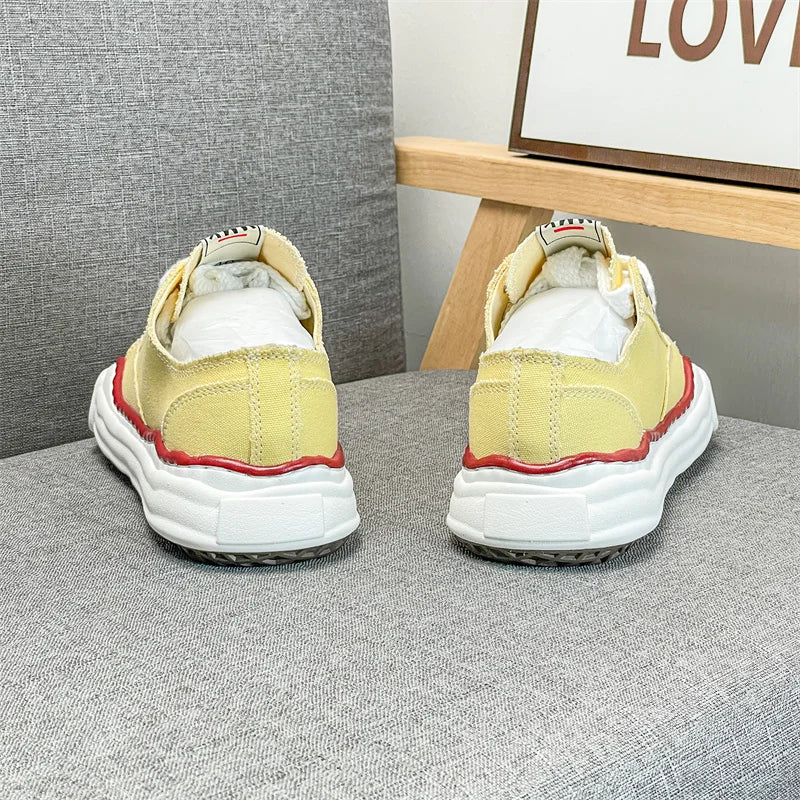 Women Casual Shoes Men's Sports footwear Summer Casual Thick Soled Male Soft Comfortable Non-slip Outdoor Fashion Board sneakers