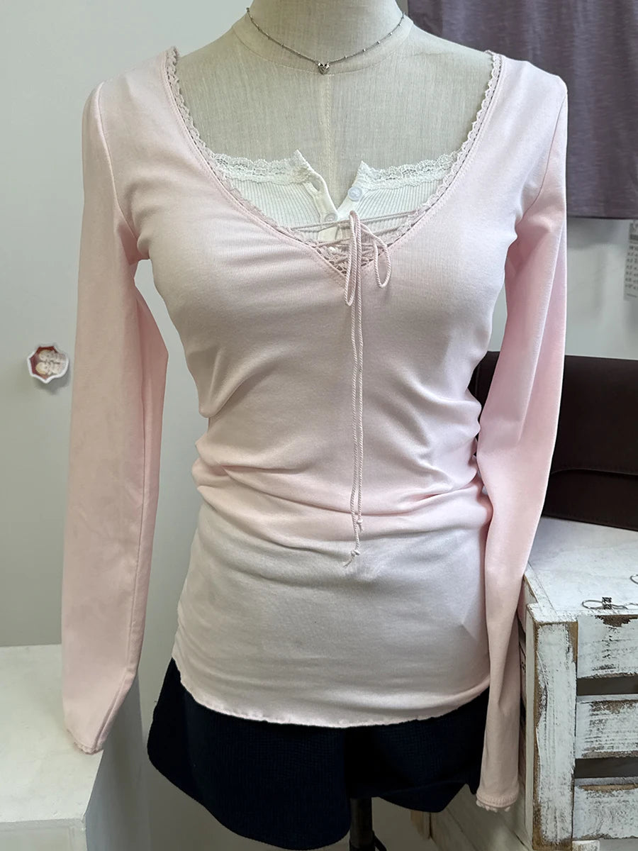 Beige Lace Trim Long Sleeve Tees Women Autumn New Streetwear Cotton Slim Sexy V-neck Lace-up Tops Sweet Simple Chic T-shirts Y2K