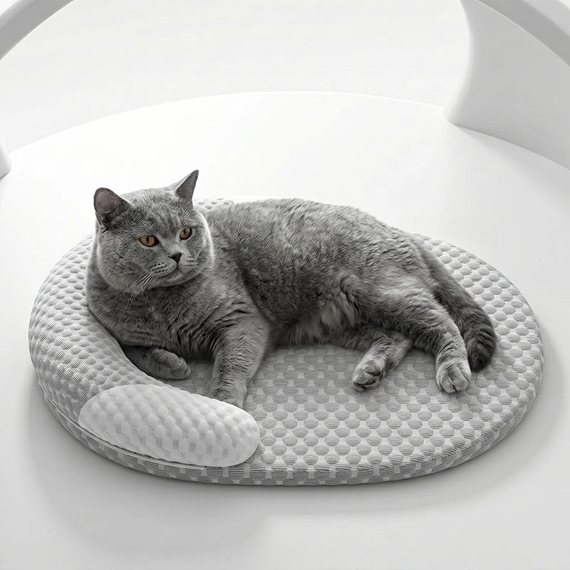 Summer Ice Silk Cooling Dog Bed Oval Breathable Heat Dissipation Cat Mat Pet Nest Cooling Pad for Small Medium Large Dogs Cats