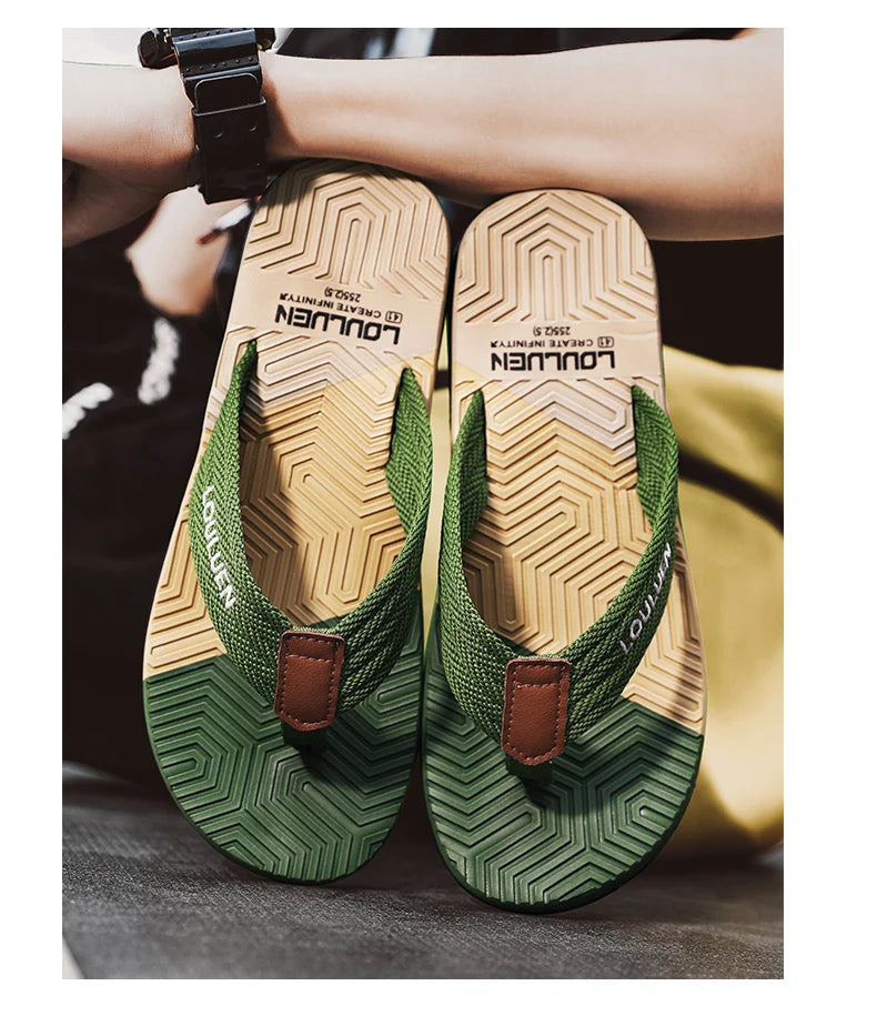 Fashion Men Light Flip Flops Slides Summer Anti-skid Man Slippers Outdoor Beach Male Sandals Household Slides for Men