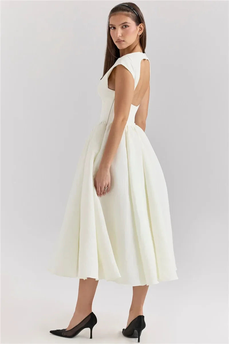 Circle Cut Out Back Dress - Fitted Waist Prom Dress With Wide Shoulders & Fluffy Hem