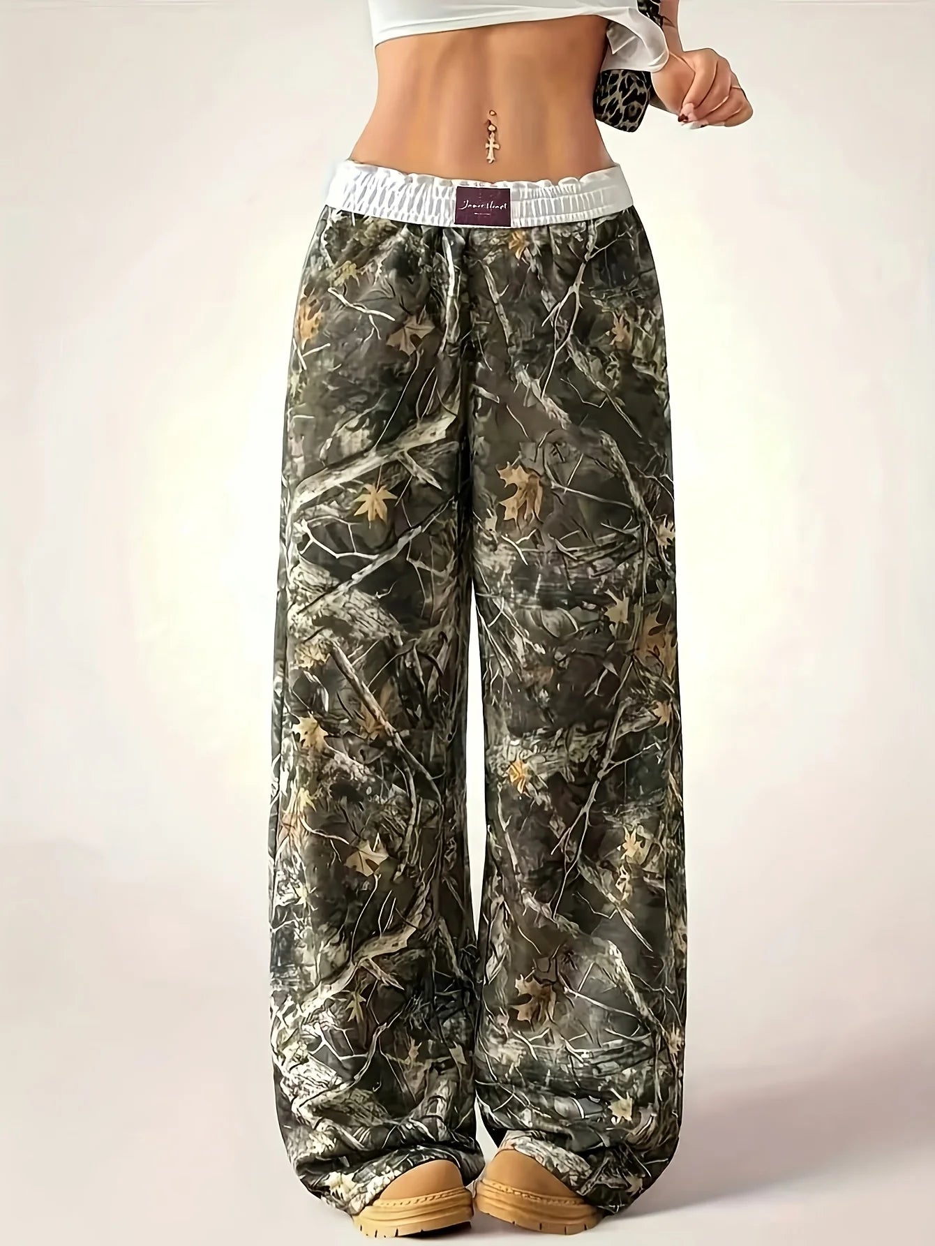 Ladies' Casual Camouflage Printed Wide-Leg Pants Are Comfortable to Wear and Suitable for Daily Travel