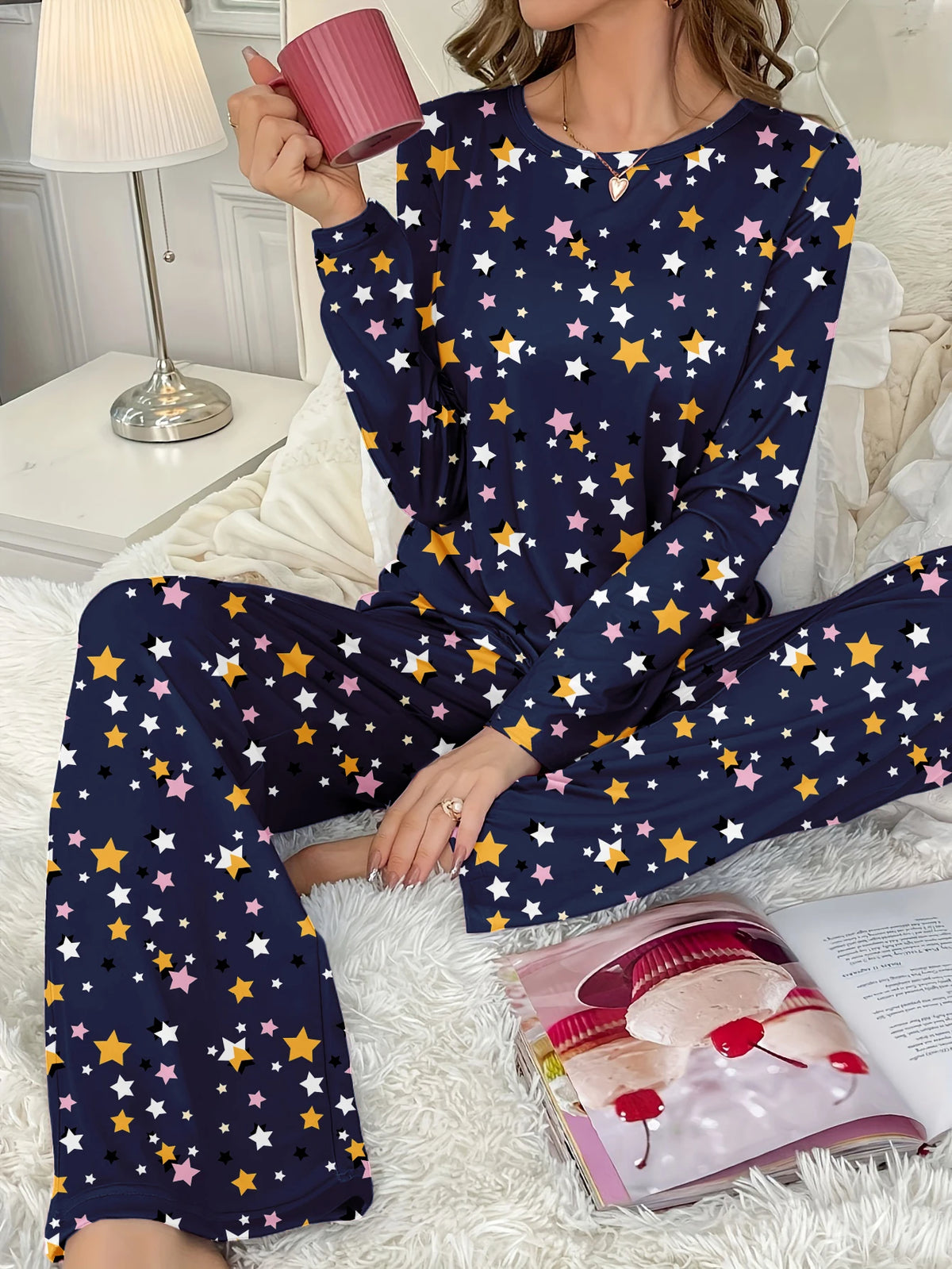2-Piece Standard Size Women's Autumn and Winter Pajamas, Comfortable, Casual, Elegant and Cute Star Print Long-Sleeved