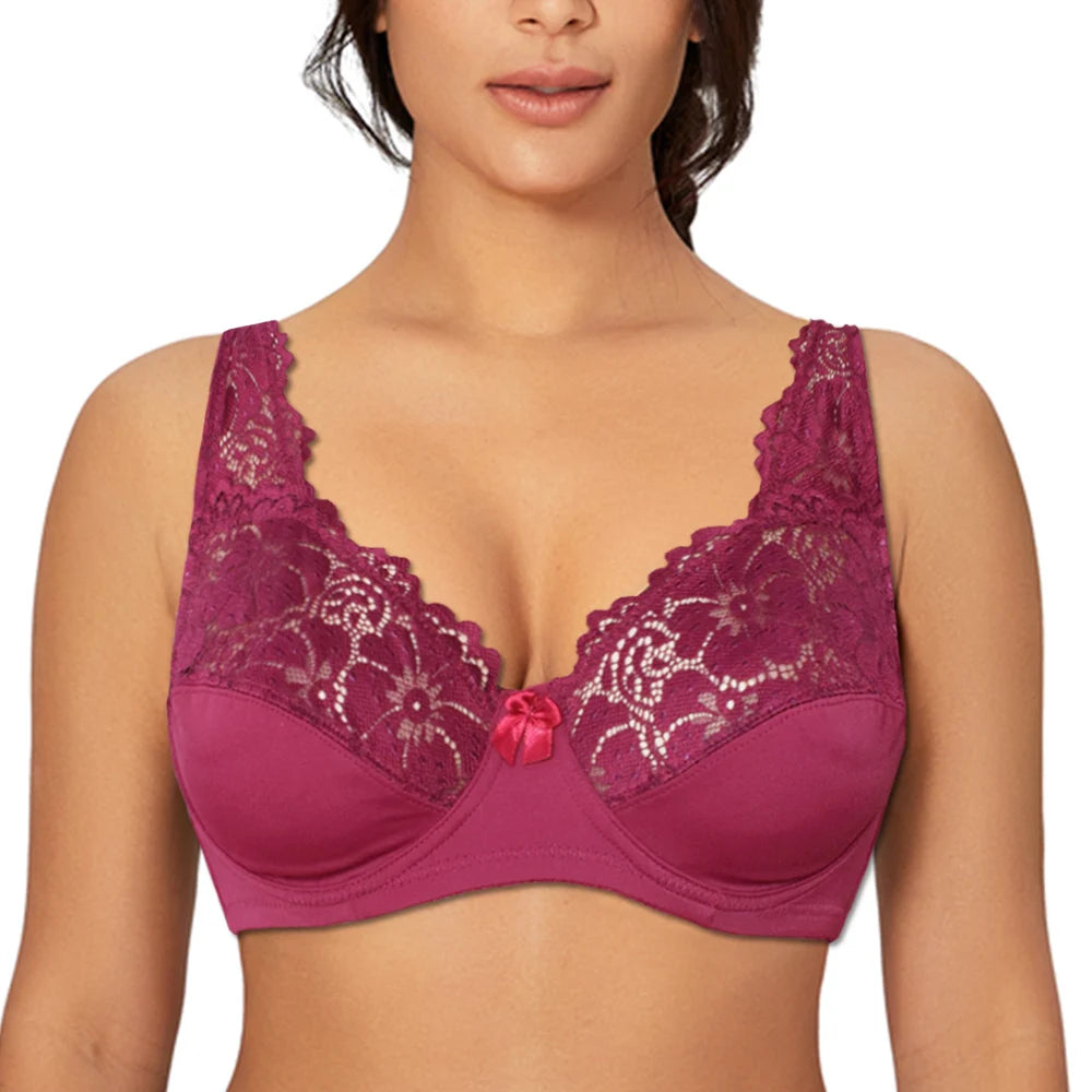 Plus Size Lace Bra - Women's Underwire Floral Lace Brassiere with Adjustable Straps