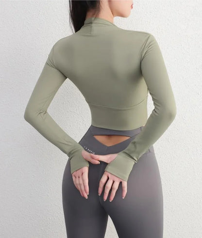 Women Yoga Crop Top | Slim Fit Long Sleeve Shirt - Breathable Knitted Sportswear for Fitness