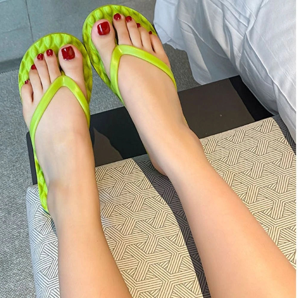 Simple Solid Color Flat Soled Slippers Massage Lingge Platform Flip Flops Beachwear EVA Home Slides Sandals Beach