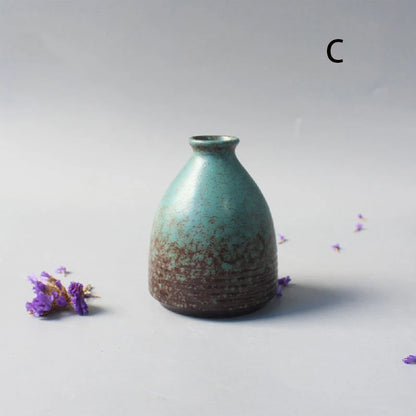 Black Ceramic Small Vase - Simple Japanese Home Decoration