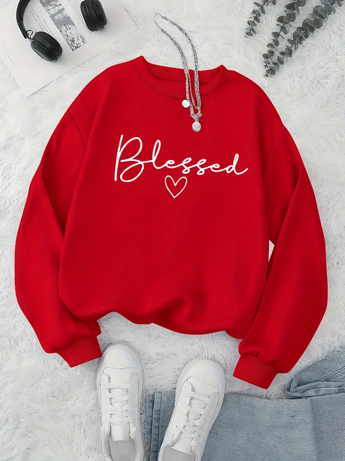 Women's autumn and winter casual fashion loose and comfortable Blessed printed round neck long sleeved warm pullover sweater