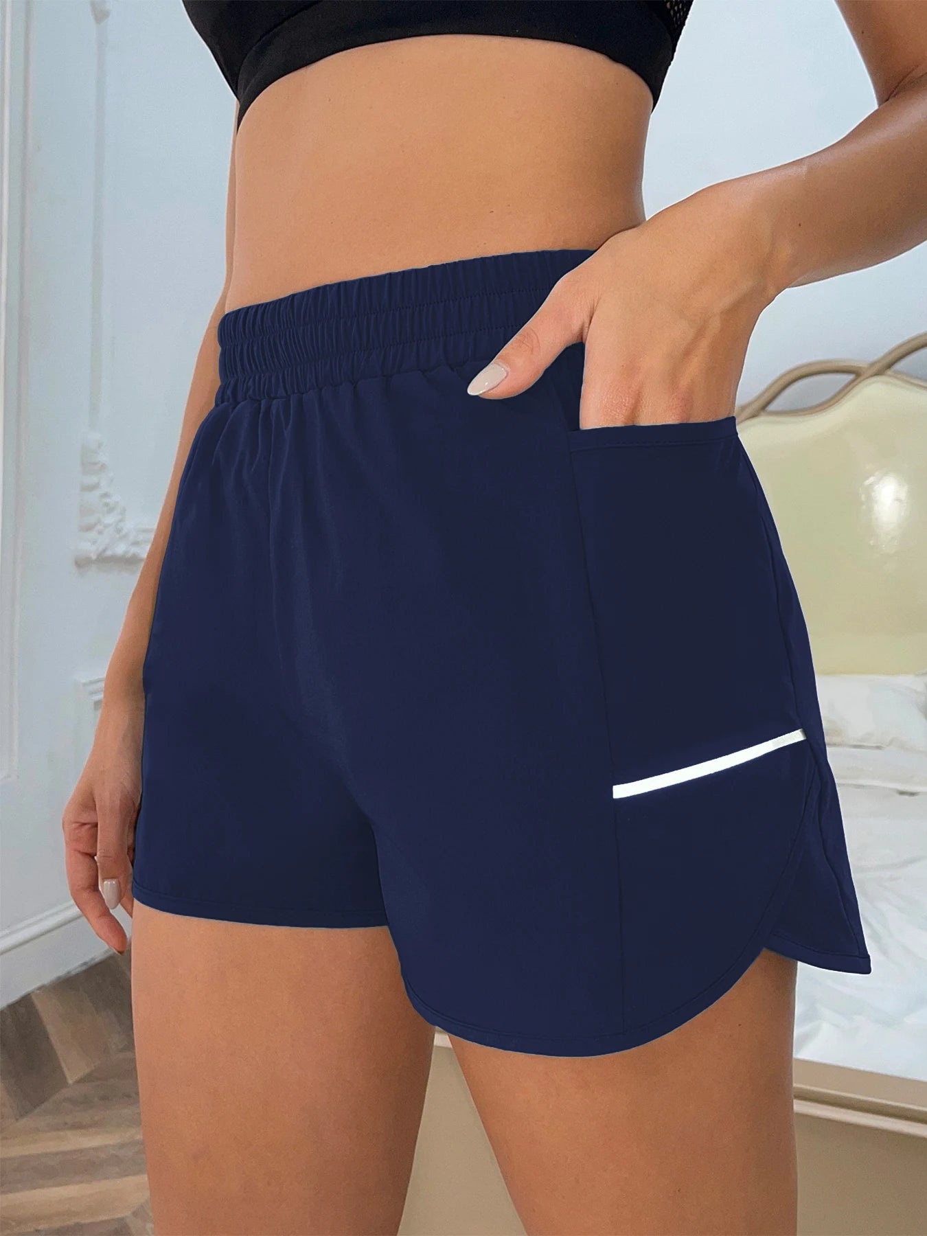 Women's Sports Shorts – Elastic Waist with Phone Pocket & Reflective Strips