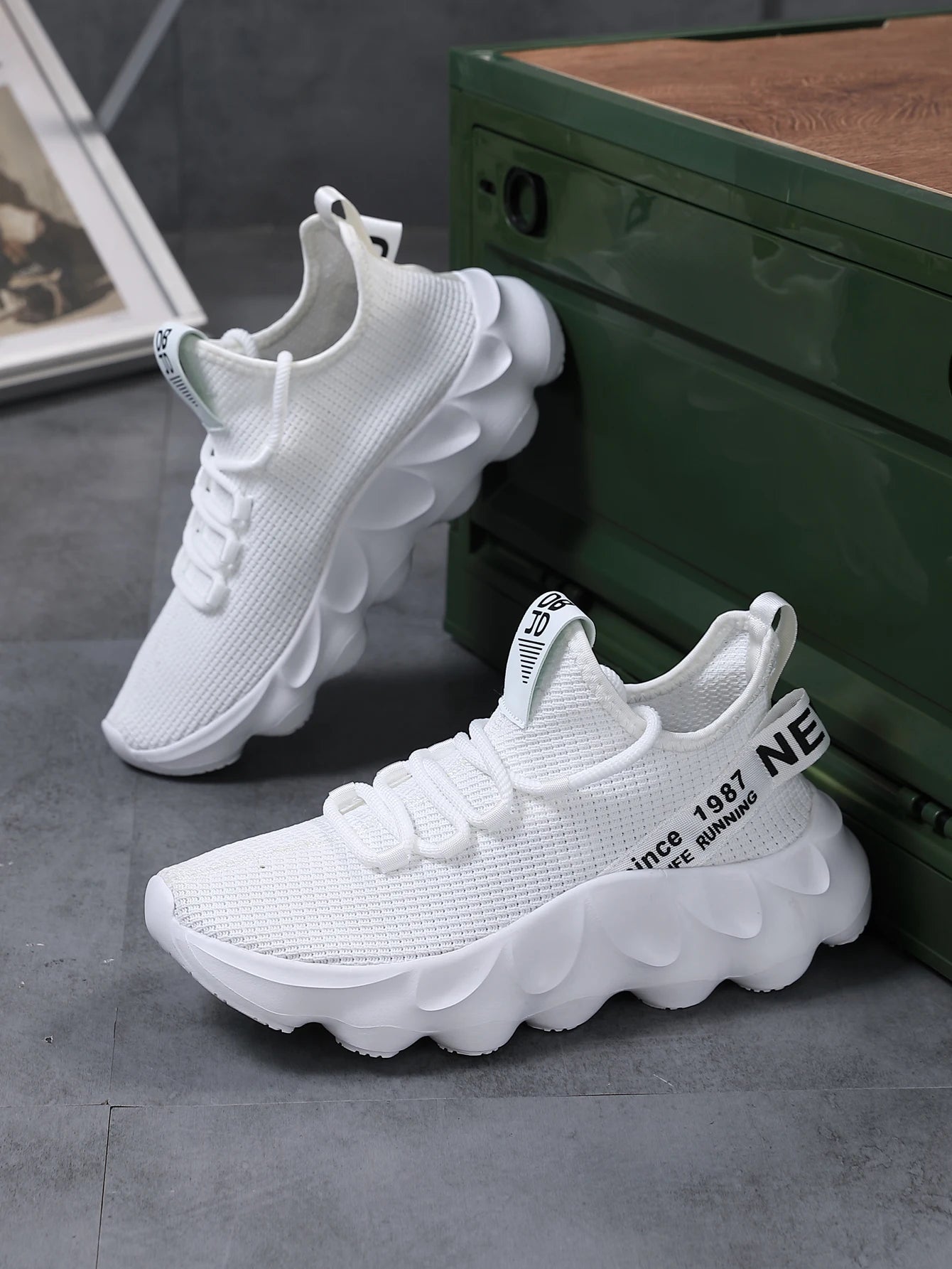 ZOOMNSTORE