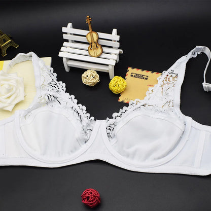 Plus Size Lace Bra - Women's Underwire Floral Lace Brassiere with Adjustable Straps