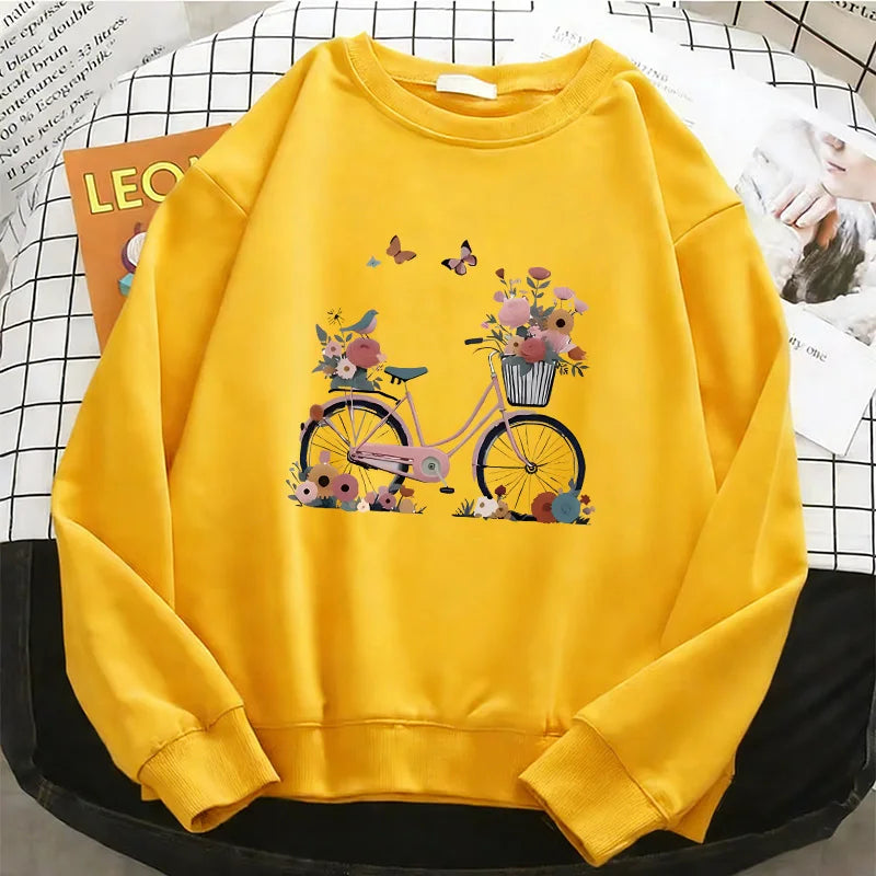 Womens Hoodies Retro Floral Butterfly with Bicycle Print Warm Fleece Sweatshirt Soft O-Neck Pullover Casual Female Clothes