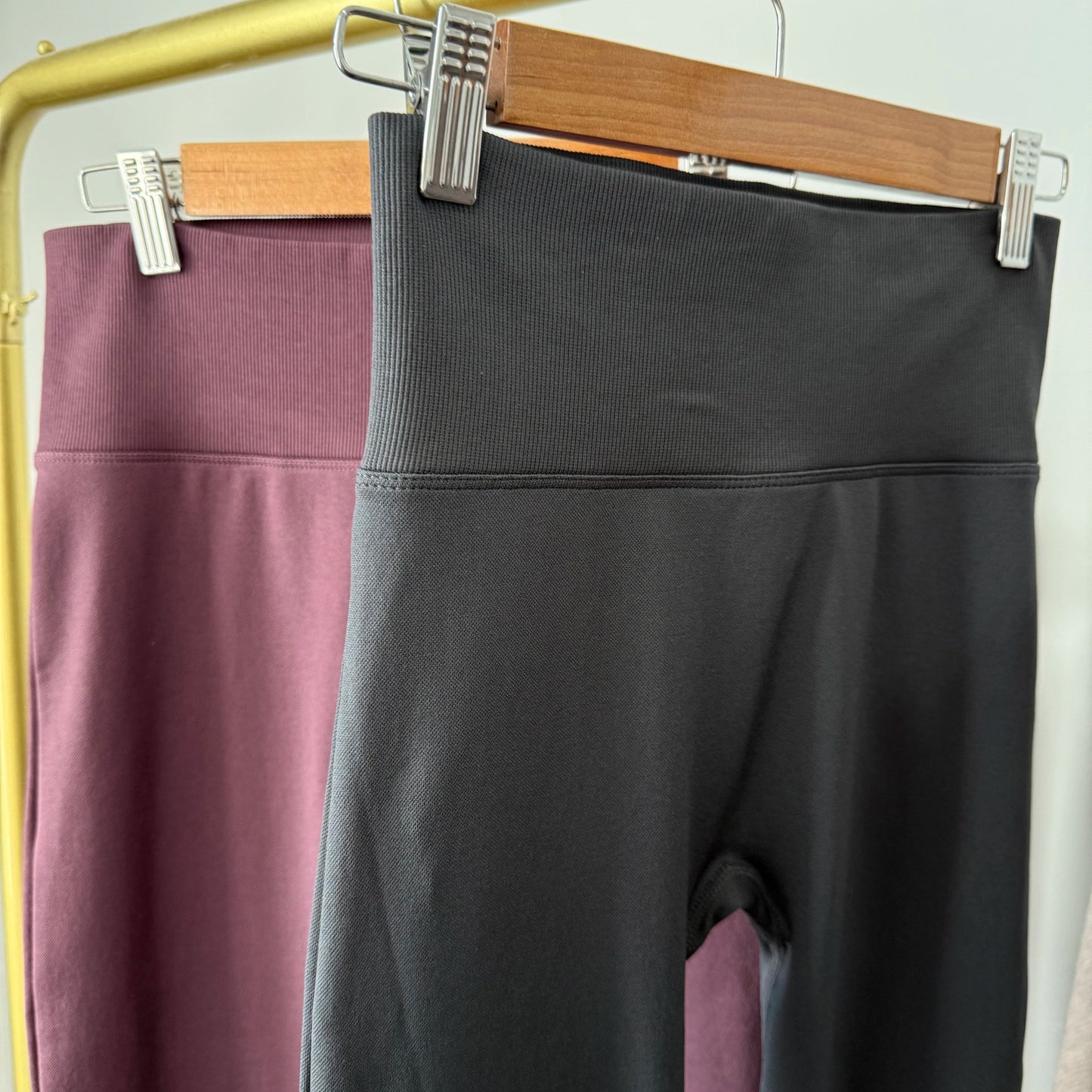 High Waisted Compression Without Awkward Lines Micro Flared Yoga Outdoor Wear Seamless Elastic Fitness Pants Lifting Leggings
