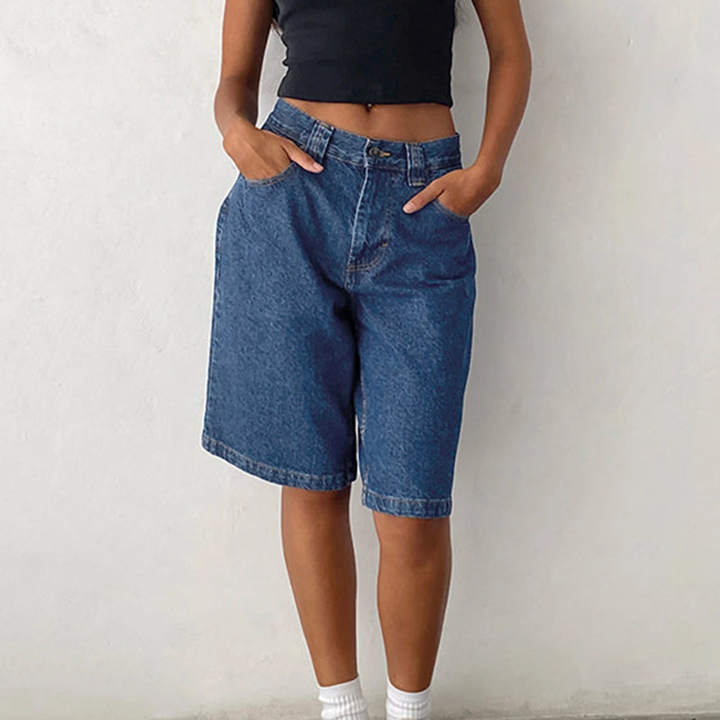 New Fashion Womens Knee Length Denim Shorts Loose Solid Color Low Rise Wide Leg Long Shorts With Pockets For Summer S-2XL