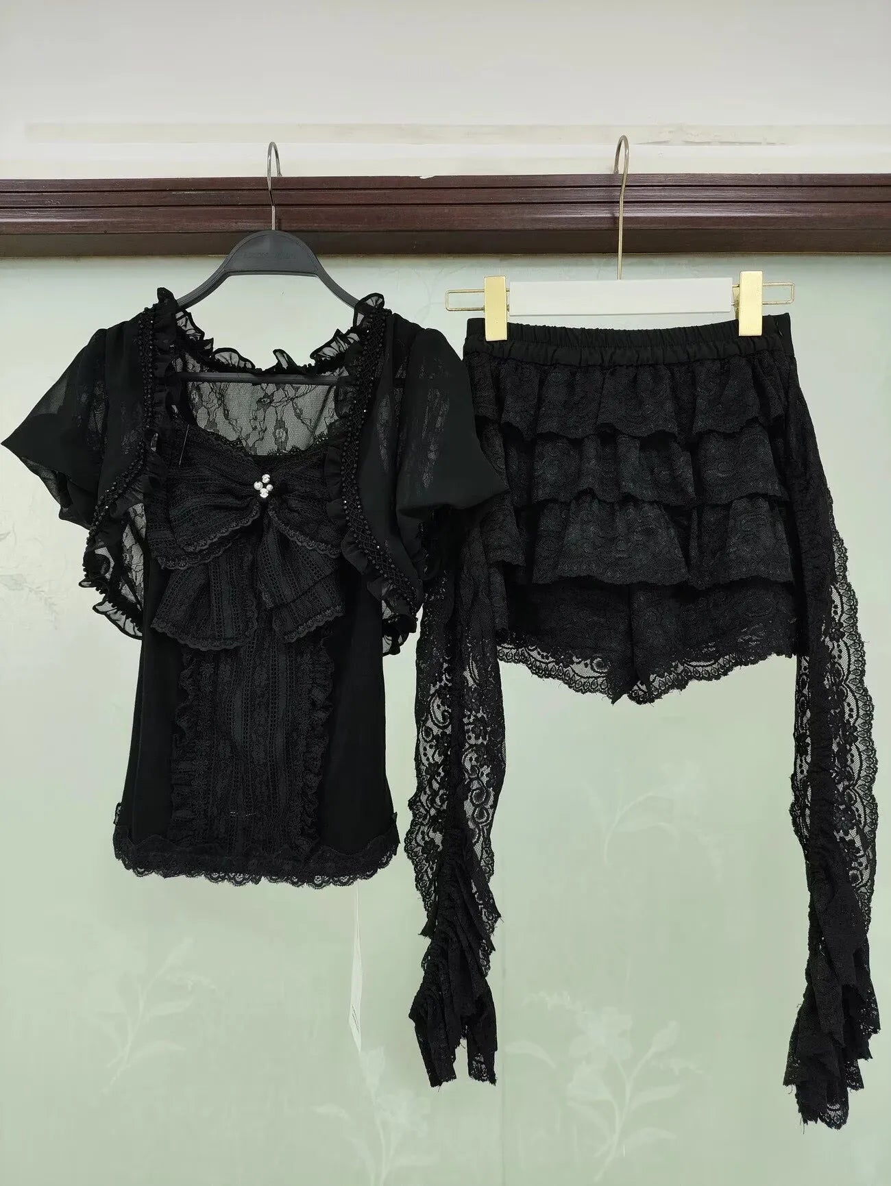 Aesthetic Gothic Lolita Black Lace 3 Piece Skirt Set Women Puff Sleeve Cardigan+Bow Cami Y2K Tops+Cake Mini Skirt Kawaii Outfit